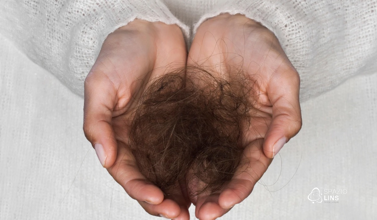 Do couro cabeludo à autoestima: o impacto da alopecia na vida das mulheres