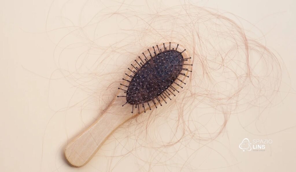 Queda de cabelo feminino: 12 causas que precisam ser investigadas