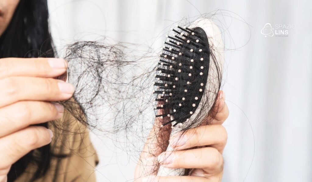 Queda de cabelo depois de emagrecer: por que acontece?